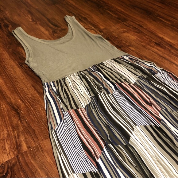 Green Tank Boho Maxi Dress - Picture 2 of 4